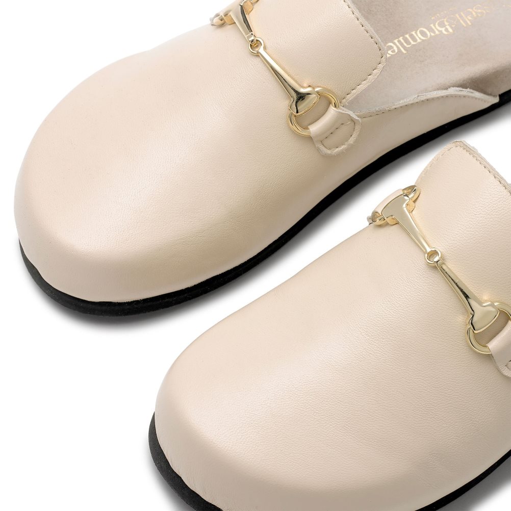 Beige Russell And Bromley Dellacasa Snaffle Women's Loafers | CA-4053F