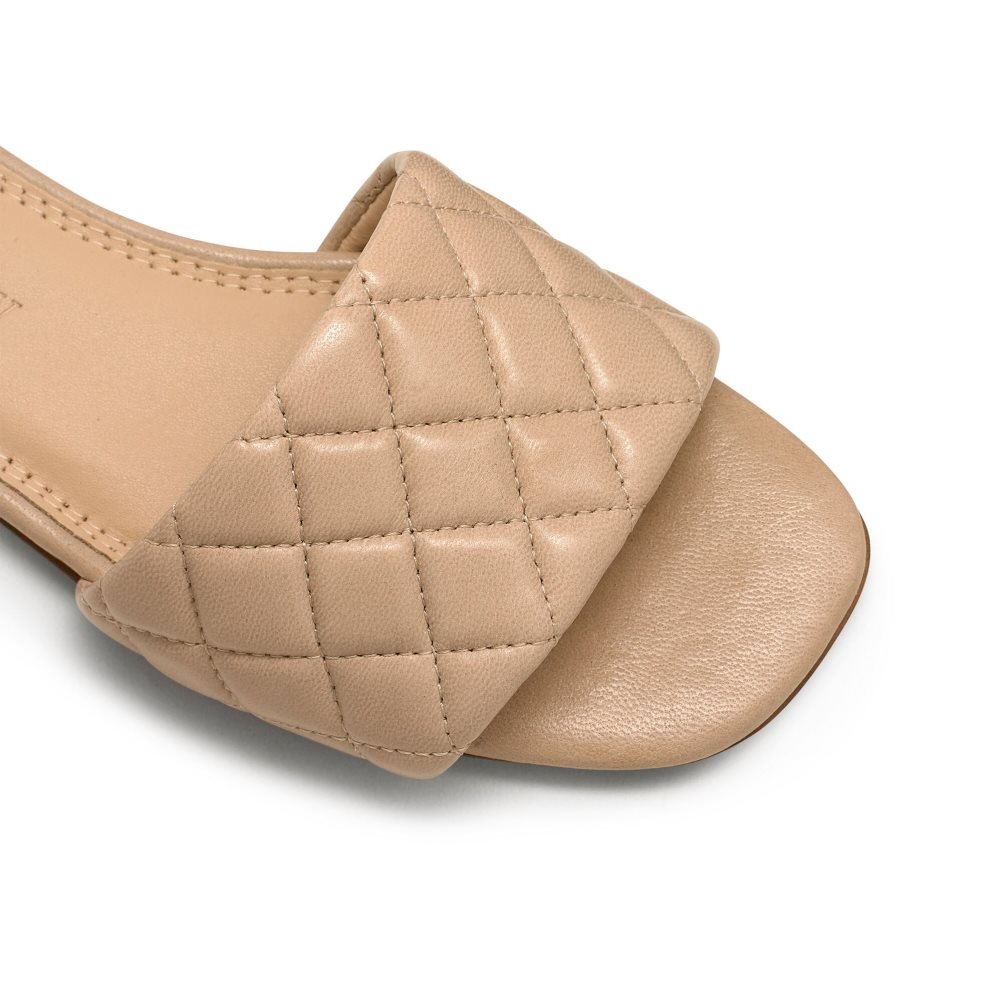 Beige Russell And Bromley Quilted Women's Flat Sandals | CA-8947B
