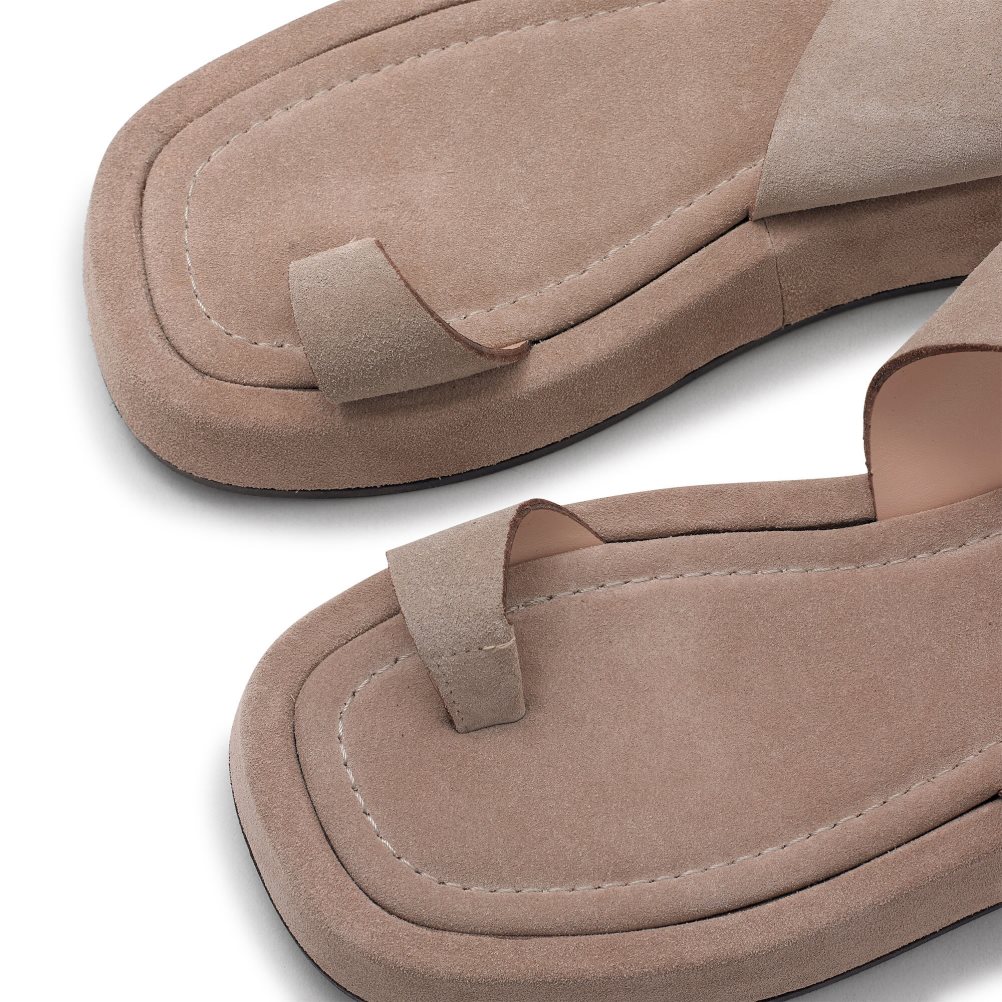 Beige Russell And Bromley Toetally Women's Flat Sandals | CA-2647H