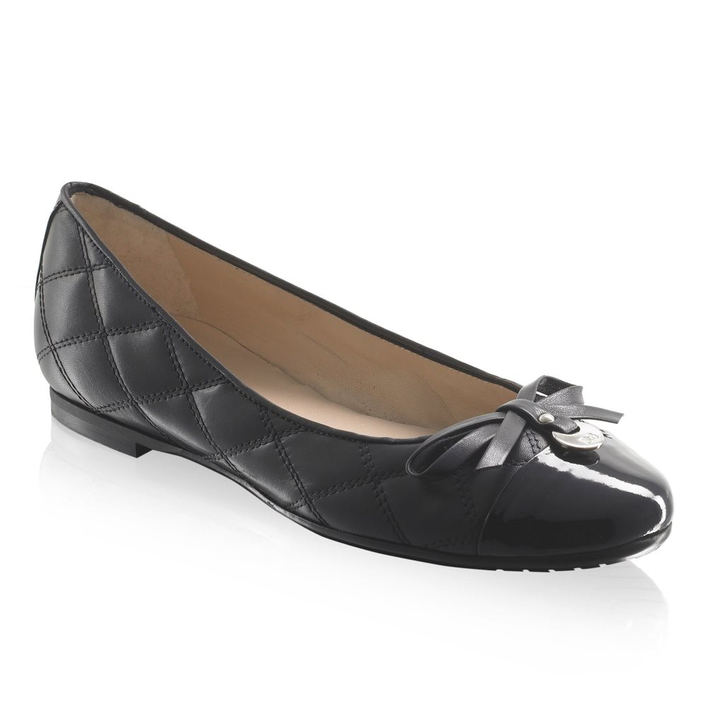 Black Russell And Bromley Charming Quilted Women's Ballet Flats | CA-2710P