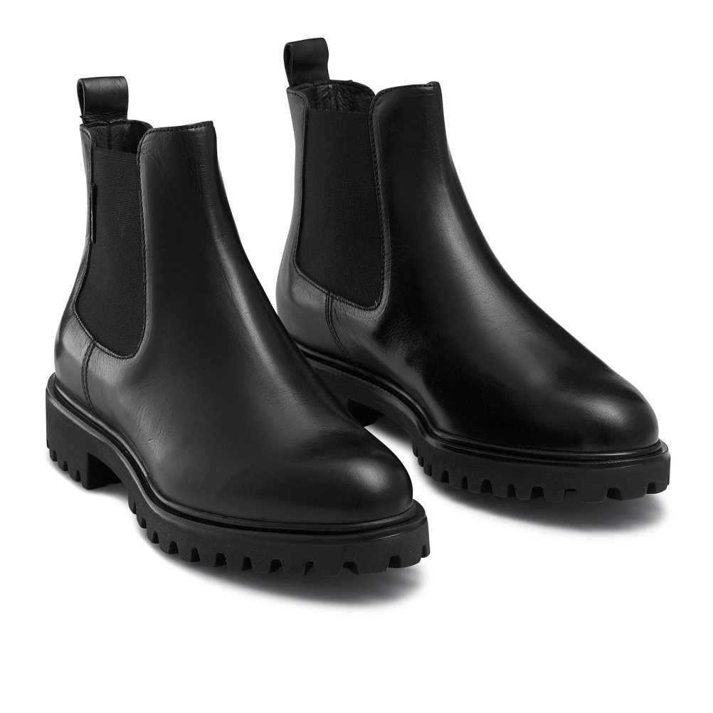 Black Russell And Bromley Cleated Sole Women's Chelsea Boots | CA-4863Y