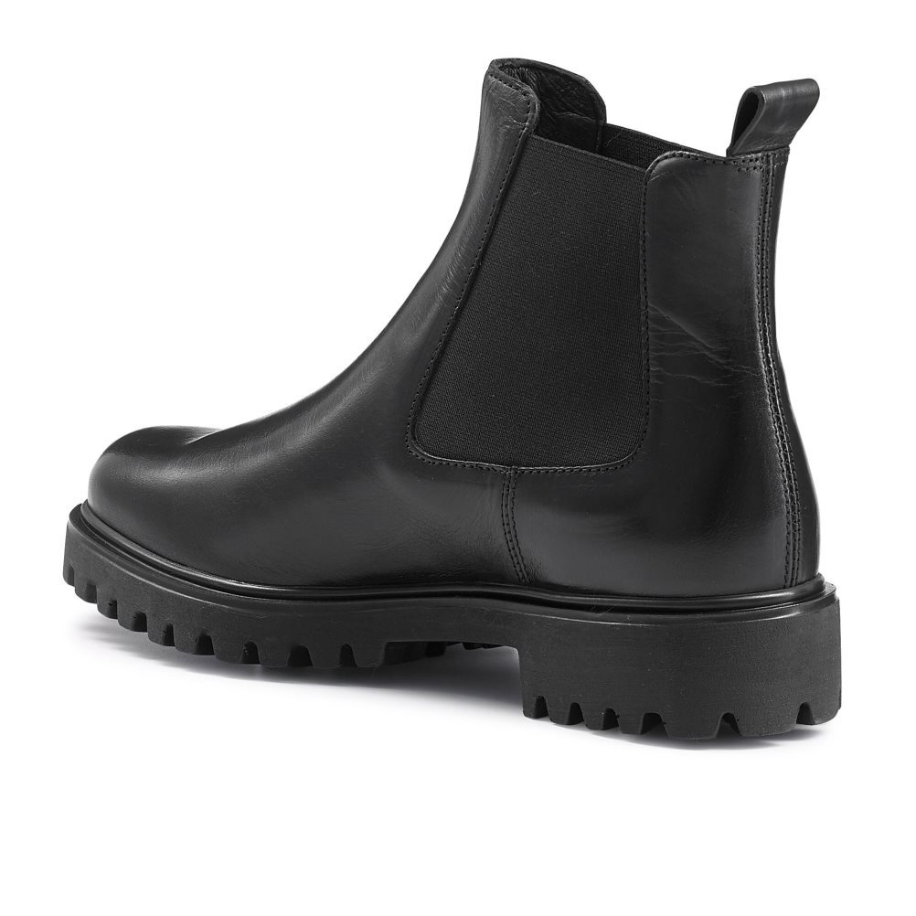 Black Russell And Bromley Cleated Sole Women's Chelsea Boots | CA-4863Y