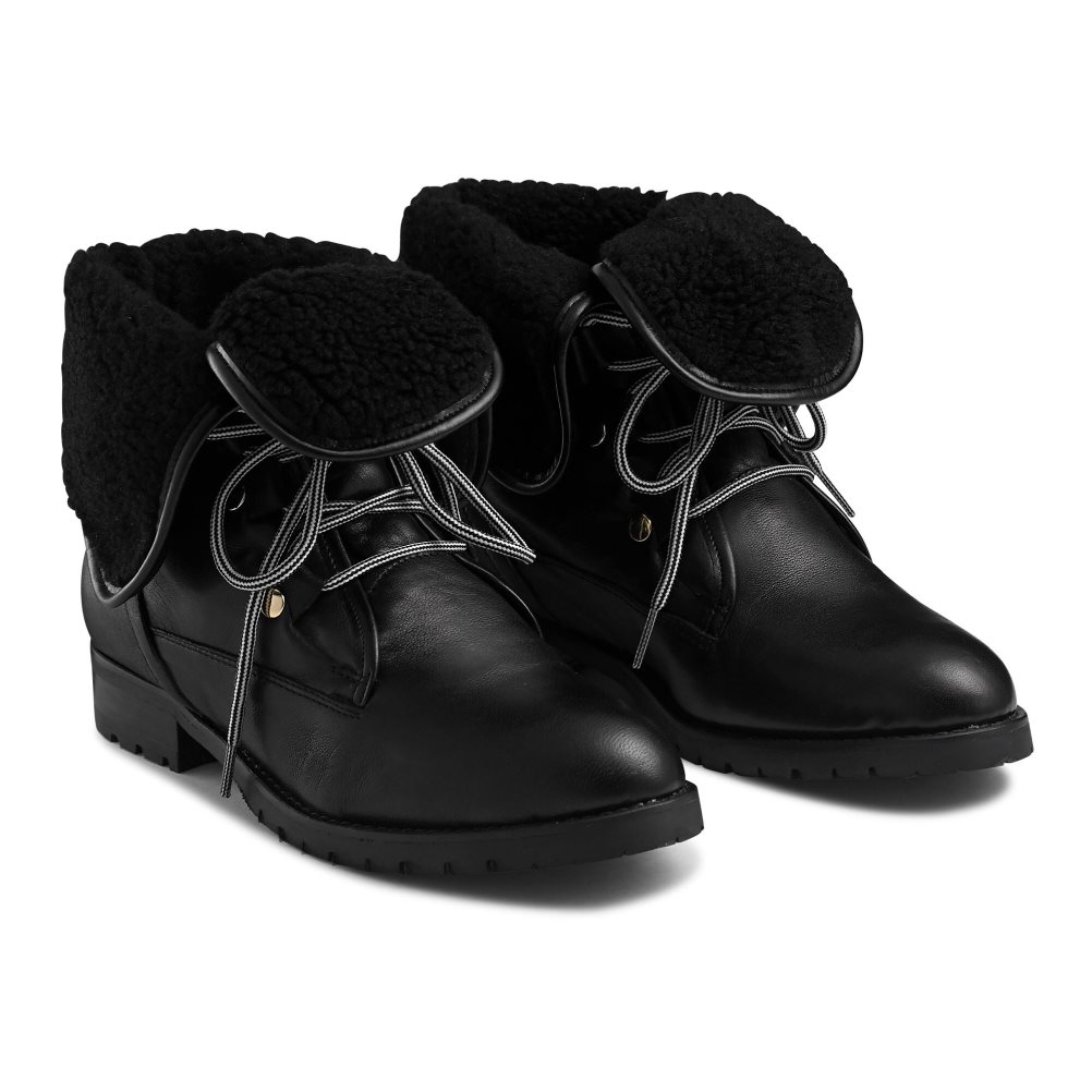 Black Russell And Bromley Cuddly Faux-wool Hiker Women's Ankle Boots | CA-8734Z