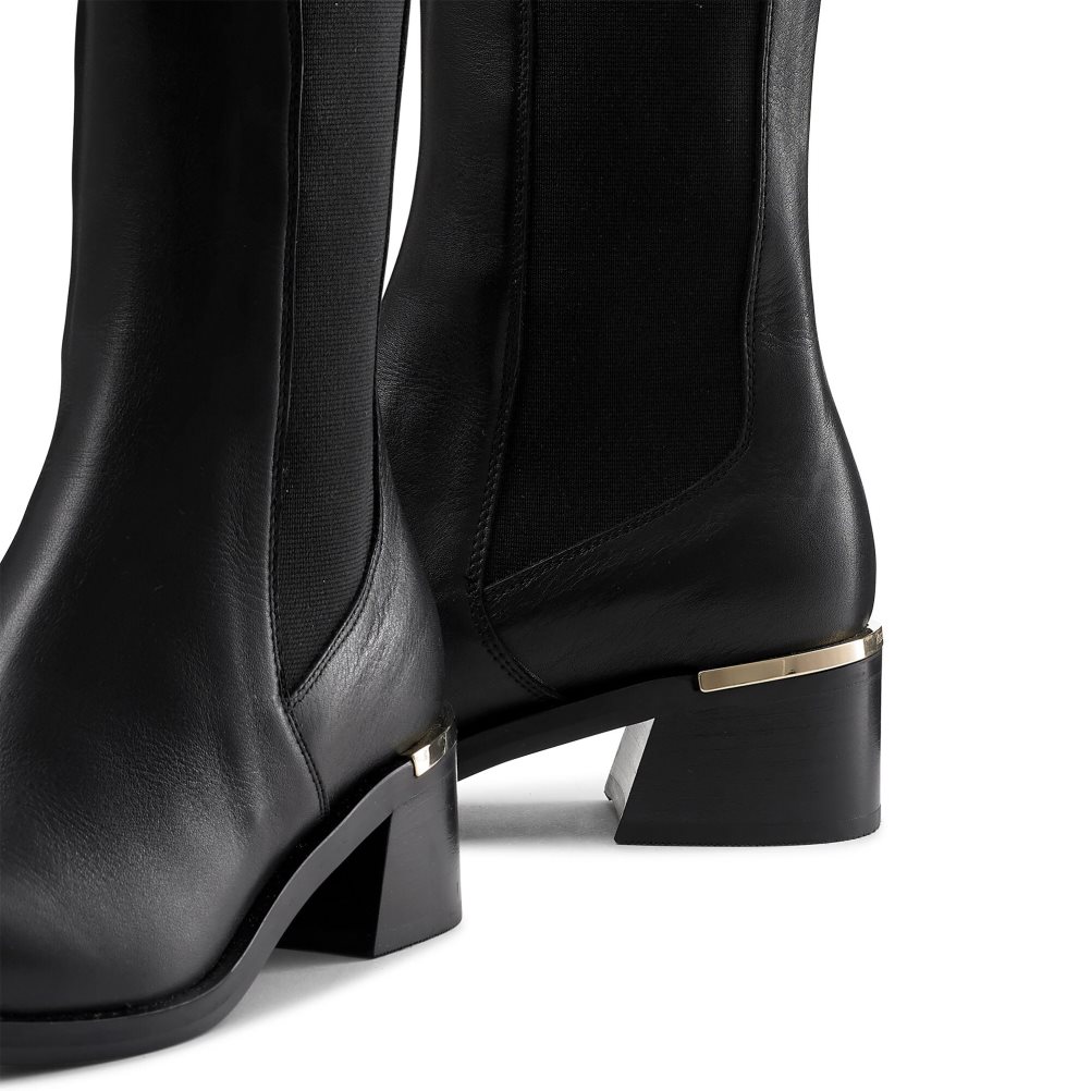 Black Russell And Bromley Gallop Heel Clip Women's Chelsea Boots | CA-1730P