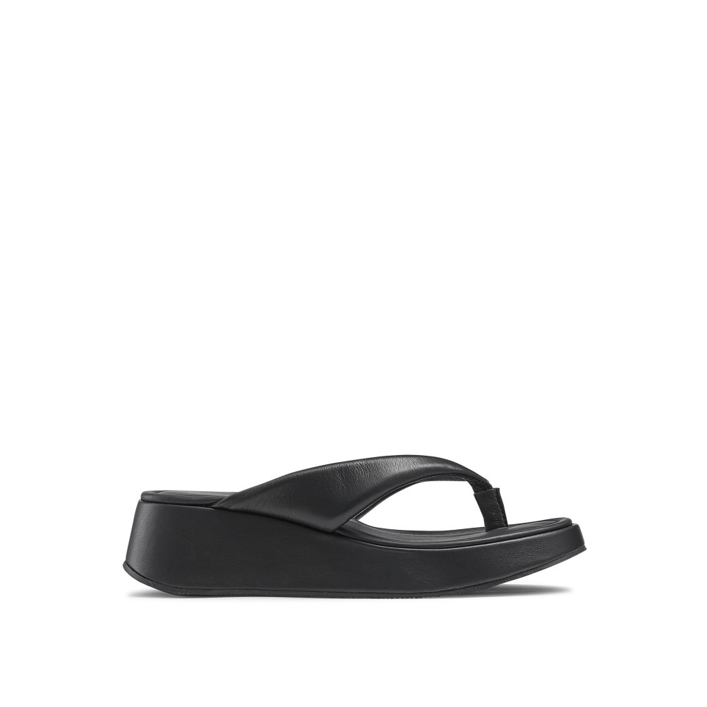 Black Russell And Bromley Hoxton Toe Post Women\'s Flat Sandals | CA-4925L