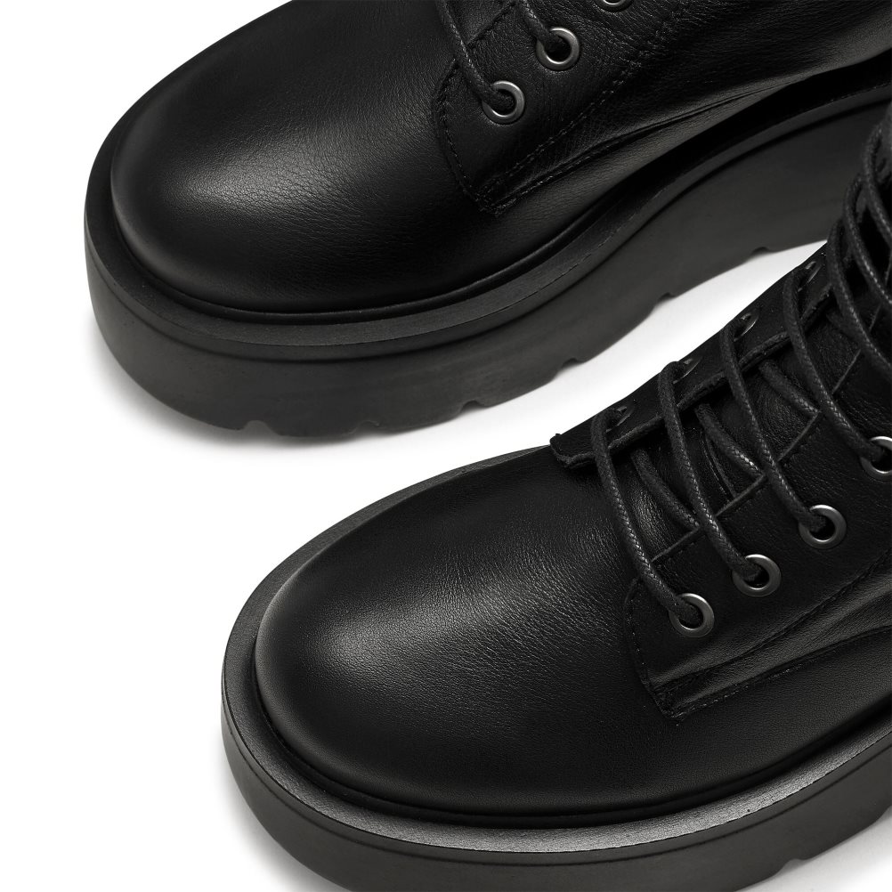Black Russell And Bromley Overlace Lace-up Women's Wedge Boots | CA-1965S