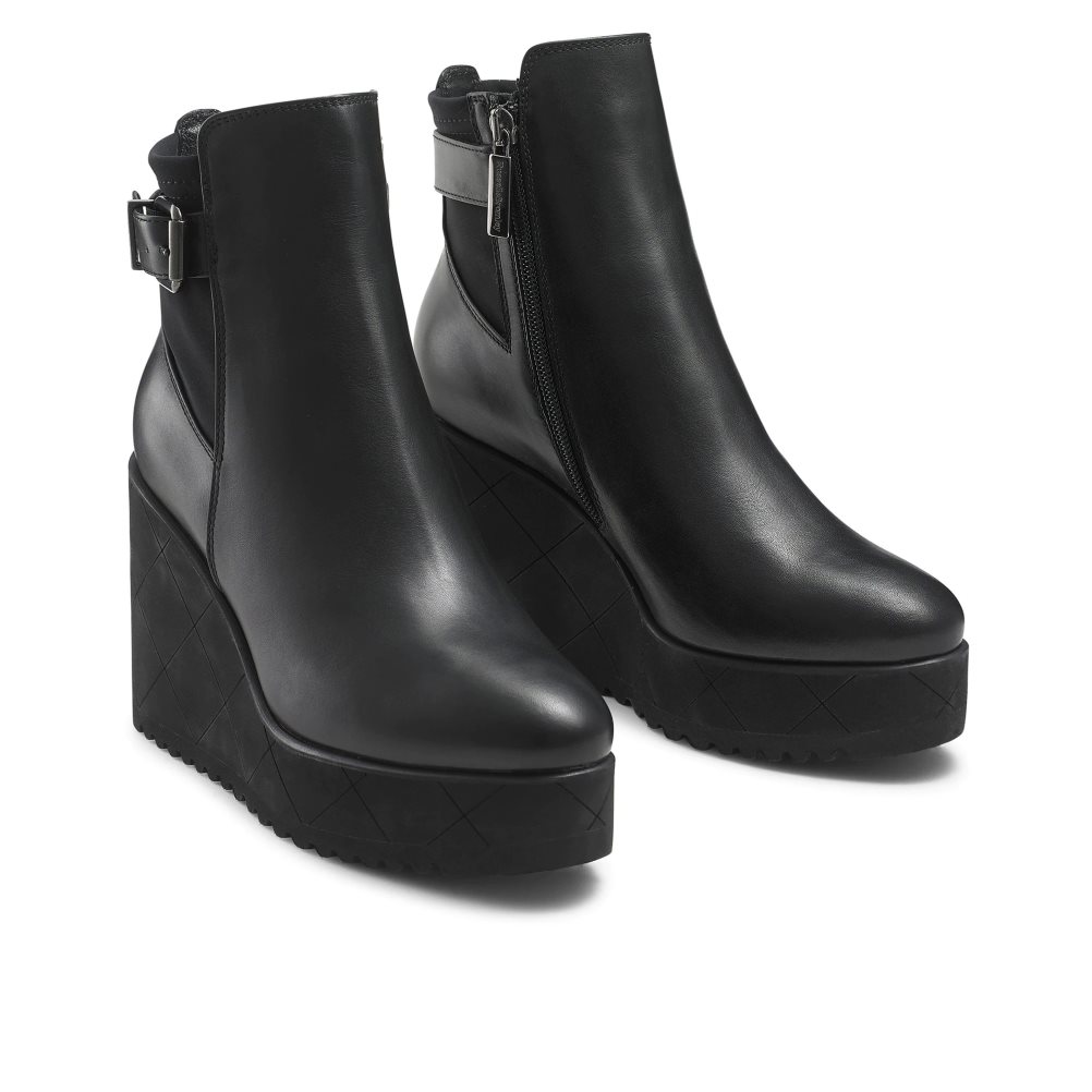 Black Russell And Bromley Royalty Dryleks Ankle Women's Wedge Boots | CA-0546Q