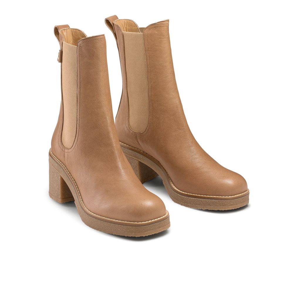 Brown Russell And Bromley Bootcut Crepe Sole Women's Chelsea Boots | CA-0571D