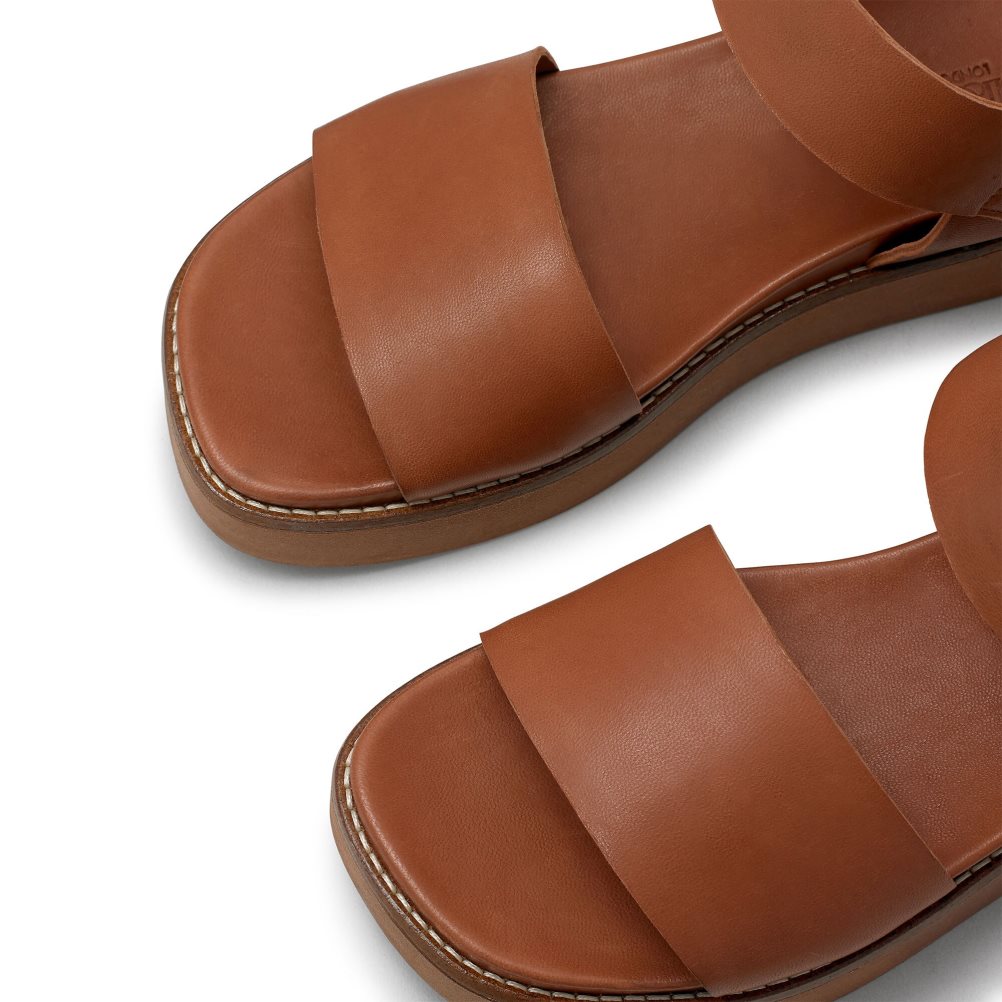 Brown Russell And Bromley Boston Sporty Women's Flat Sandals | CA-5203J