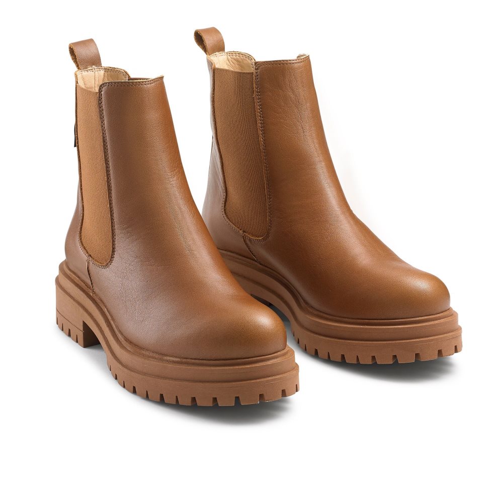 Brown Russell And Bromley Company Combat Women's Chelsea Boots | CA-9524E