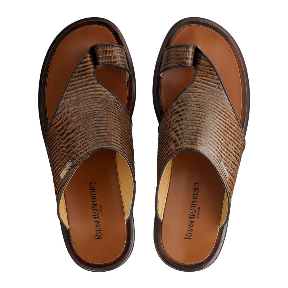 Brown Russell And Bromley Perugia Toe Loop Men's Sandals | CA-6354W