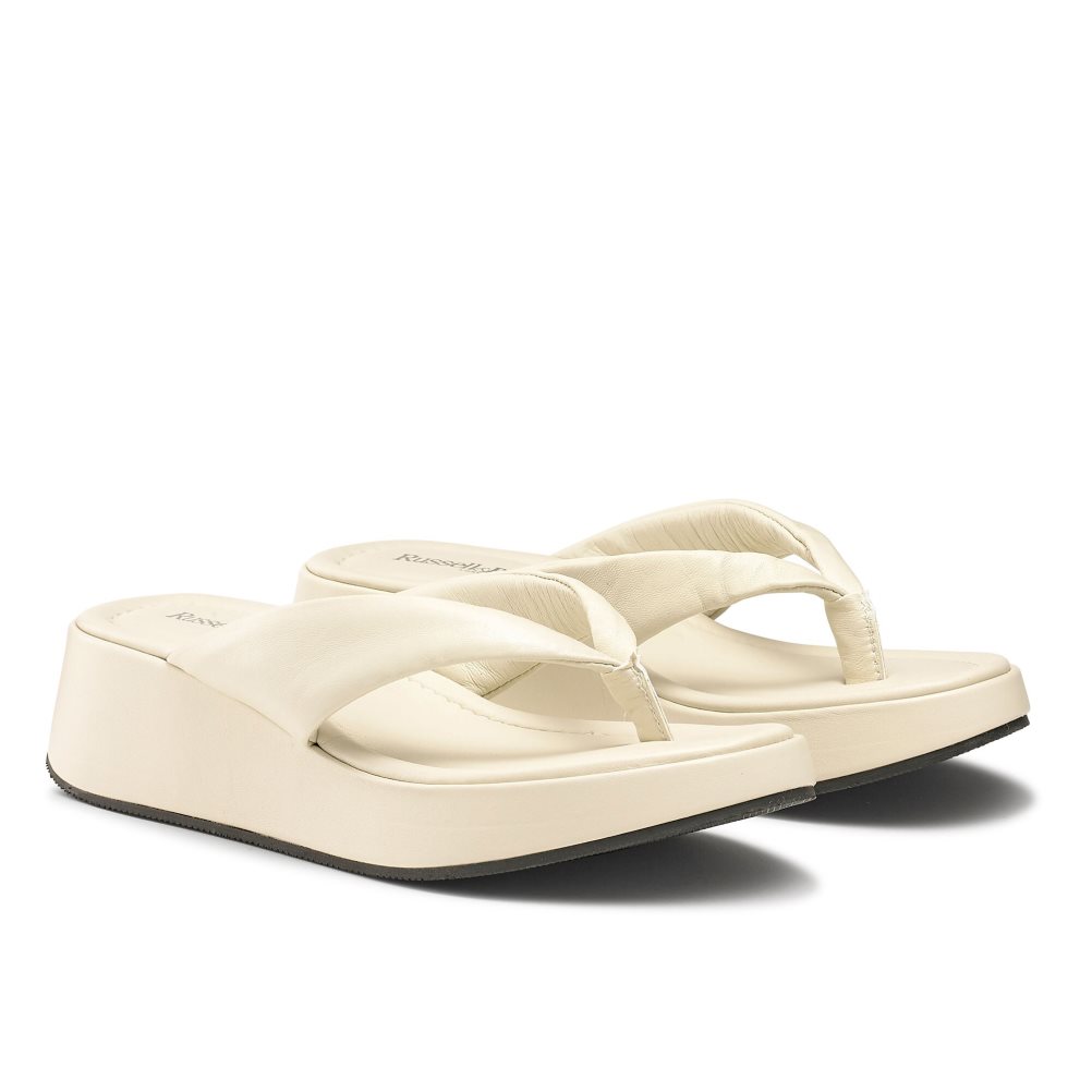 Cream Russell And Bromley Hoxton Toe Post Women's Flat Sandals | CA-3480V