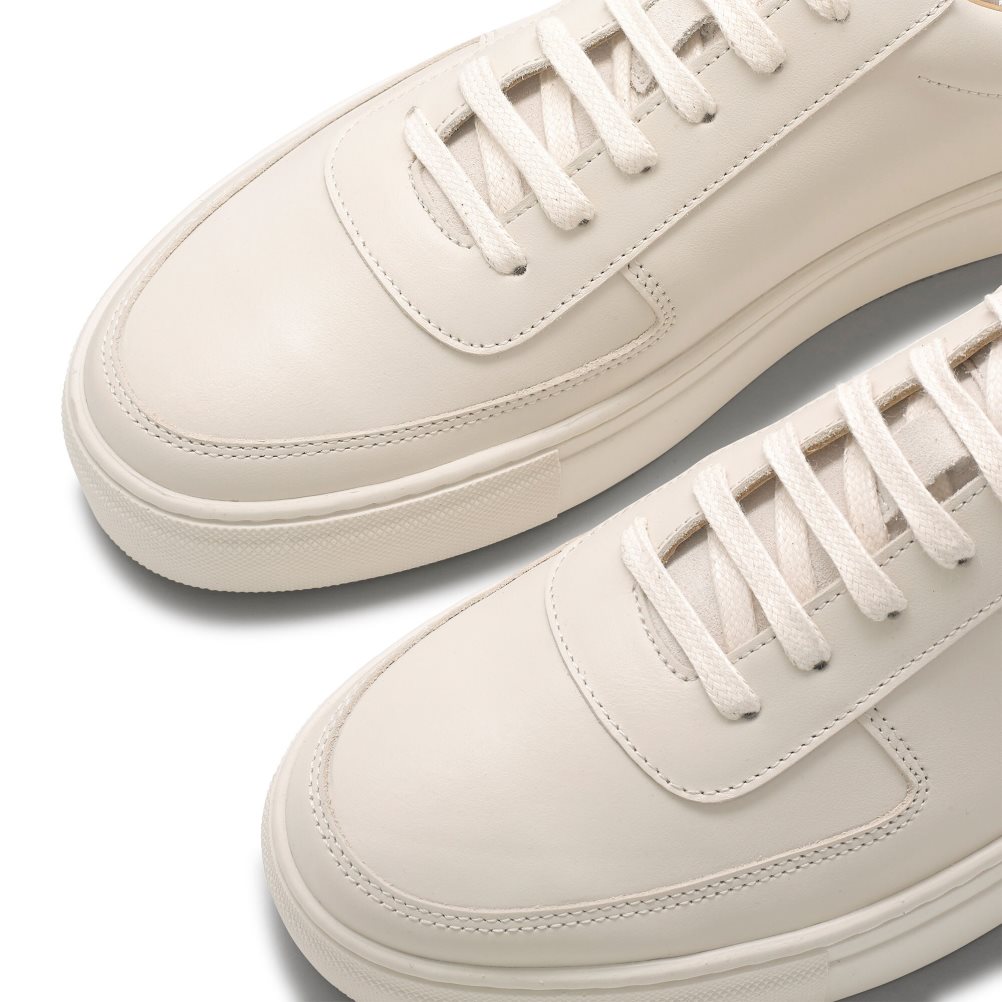 Cream Russell And Bromley Outfield Lace Up Men's Sneakers | CA-2758W