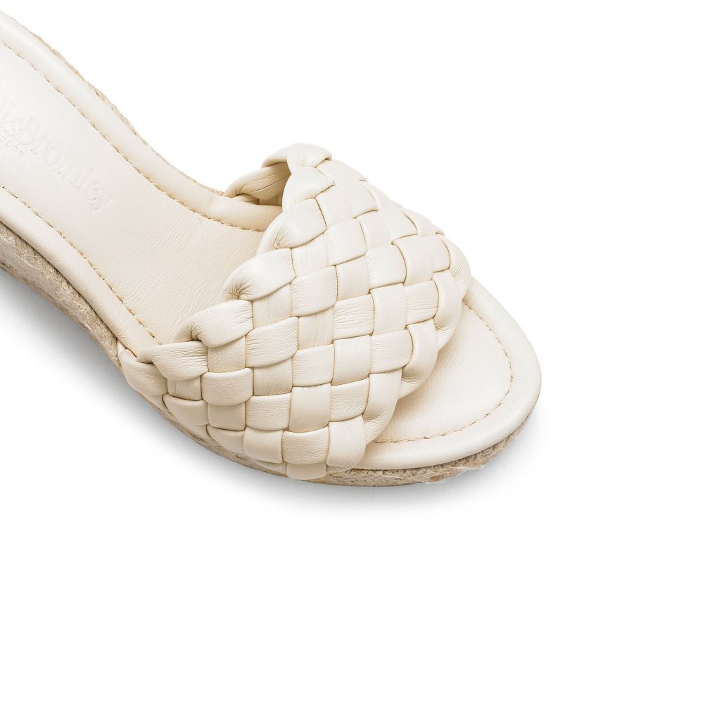 Cream Russell And Bromley Rhapsody Plaited Espadrille Women's Wedges | CA-6783Z