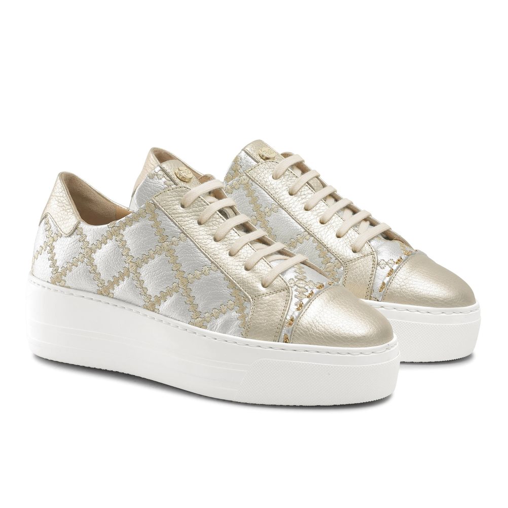 Gold Russell And Bromley Esplanade Lace Up Women's Platform Shoes | CA-7831V