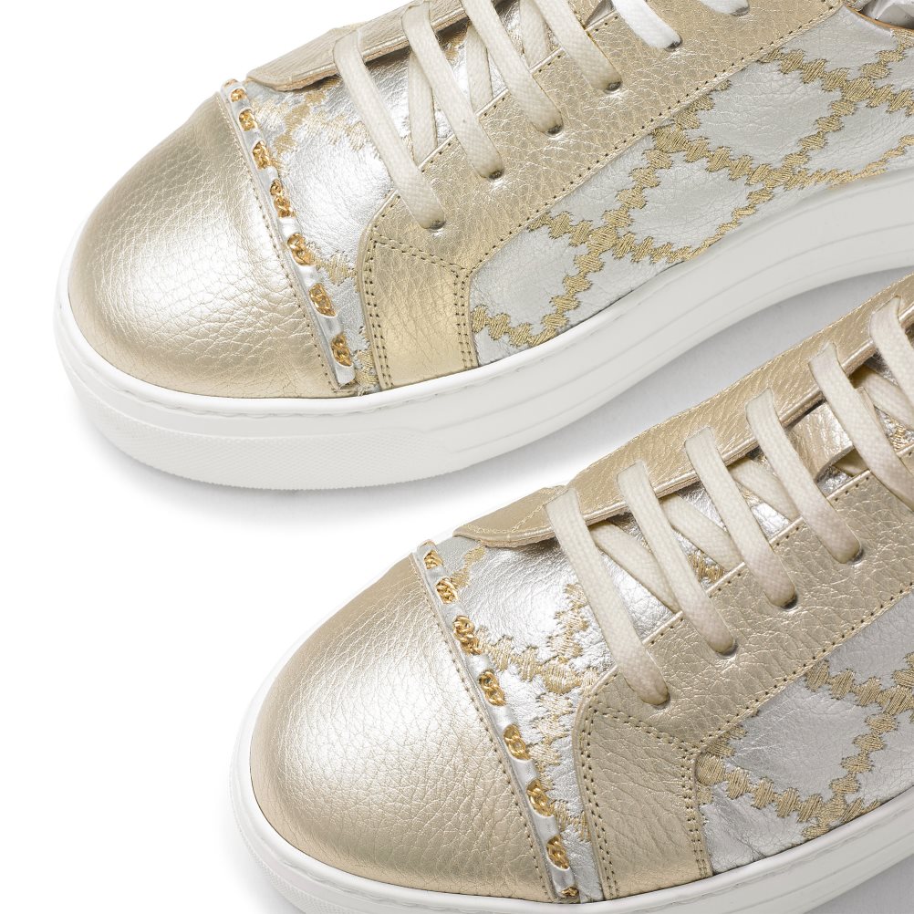 Gold Russell And Bromley Esplanade Lace Up Women's Platform Shoes | CA-7831V
