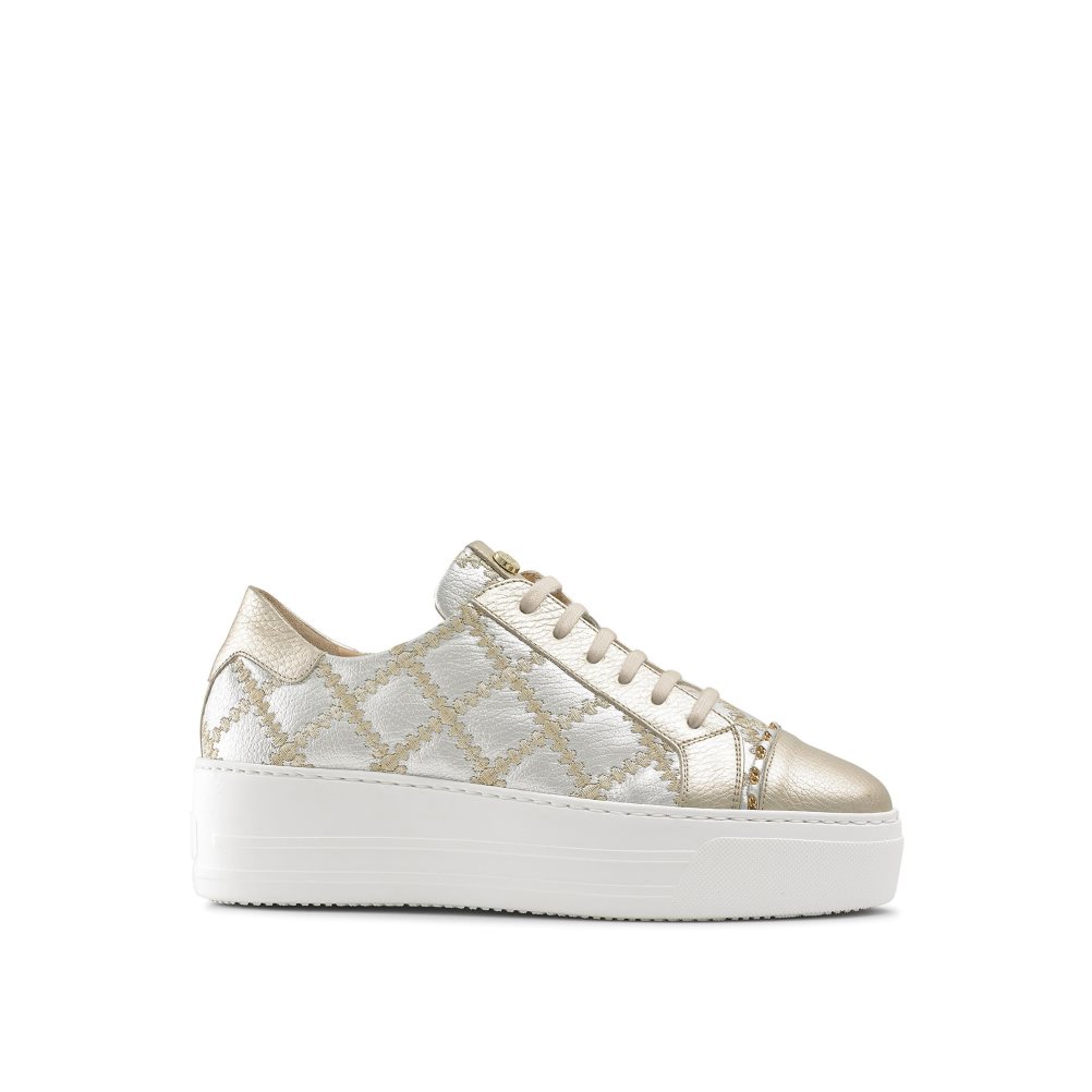 Gold Russell And Bromley Esplanade Lace Up Women\'s Platform Shoes | CA-7831V