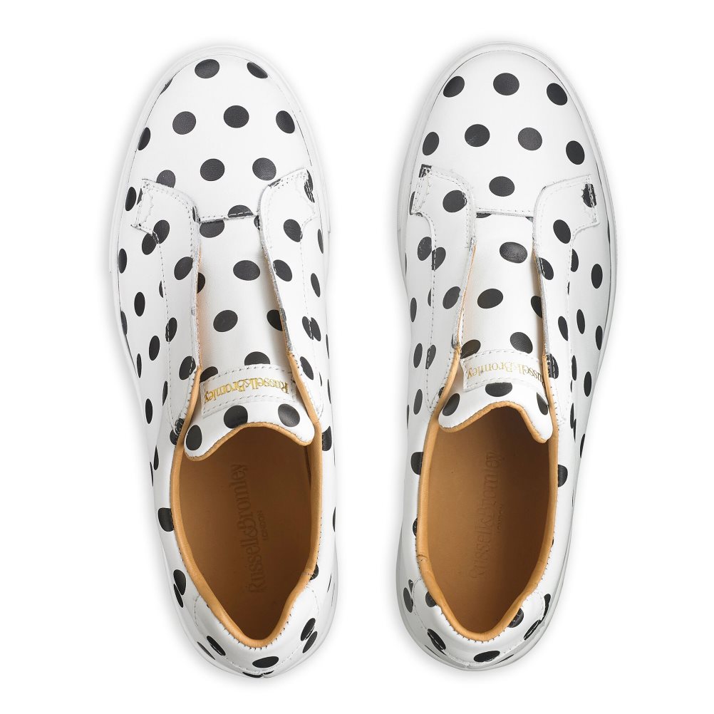 White / Black Russell And Bromley Park Up Flatform Laceless Women's Platform Shoes | CA-7649N