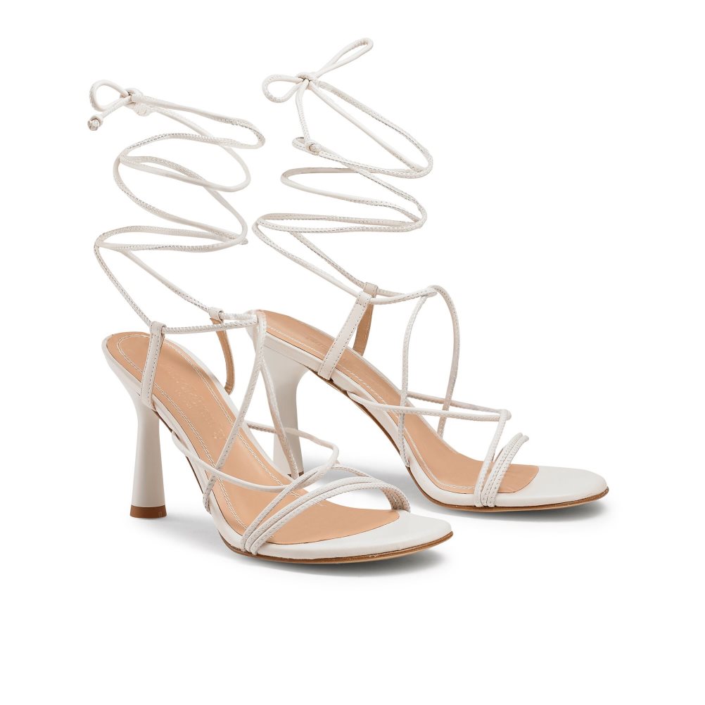 White Russell And Bromley Dragon Strappy Round Toe Women's Heels Sandals | CA-5741X