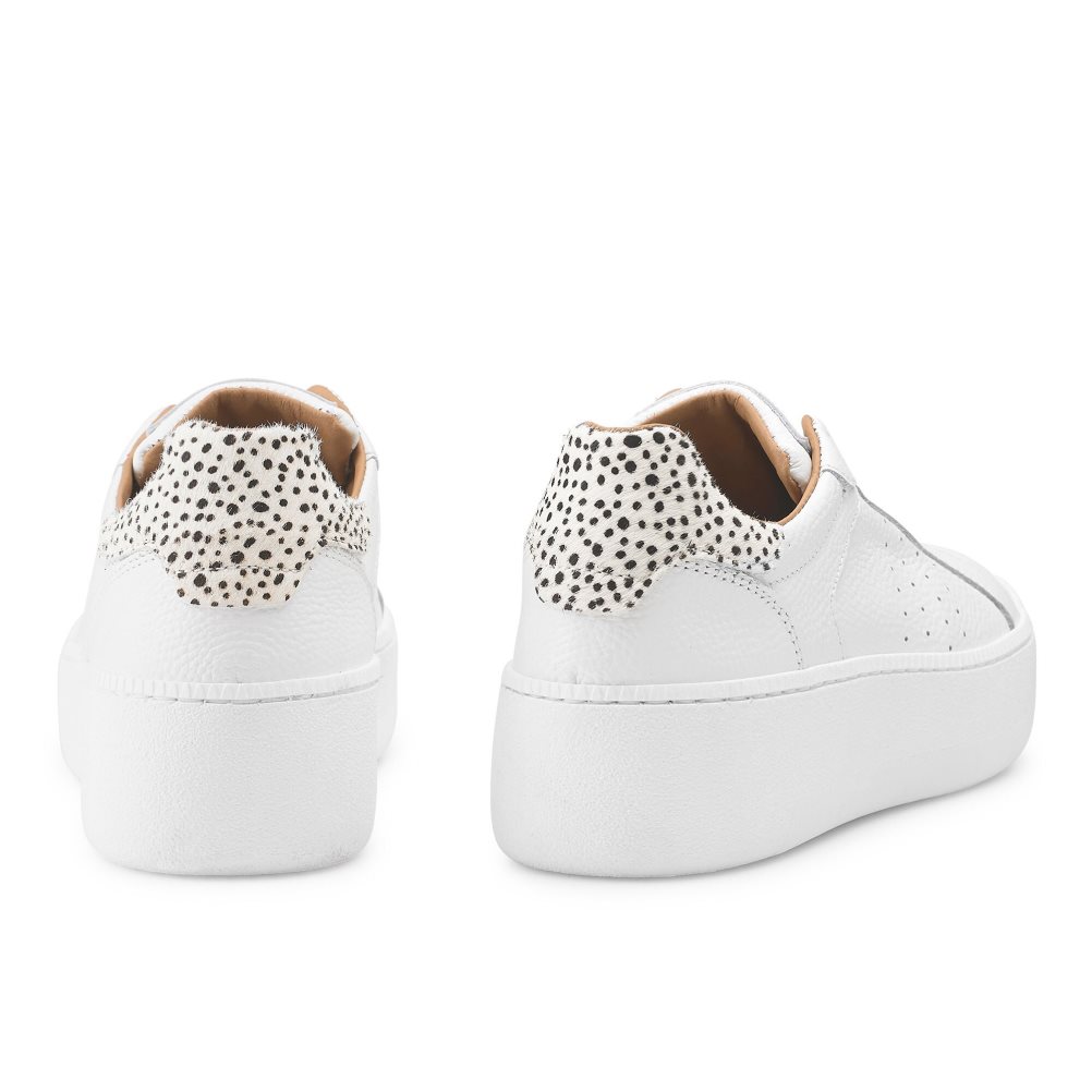 White Russell And Bromley Sotto Laceless Women's Sneakers | CA-1953N