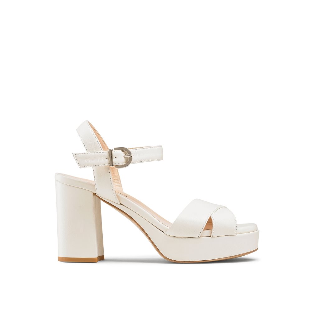 White Russell And Bromley Topform Platform Women\'s Heels Sandals | CA-6391W