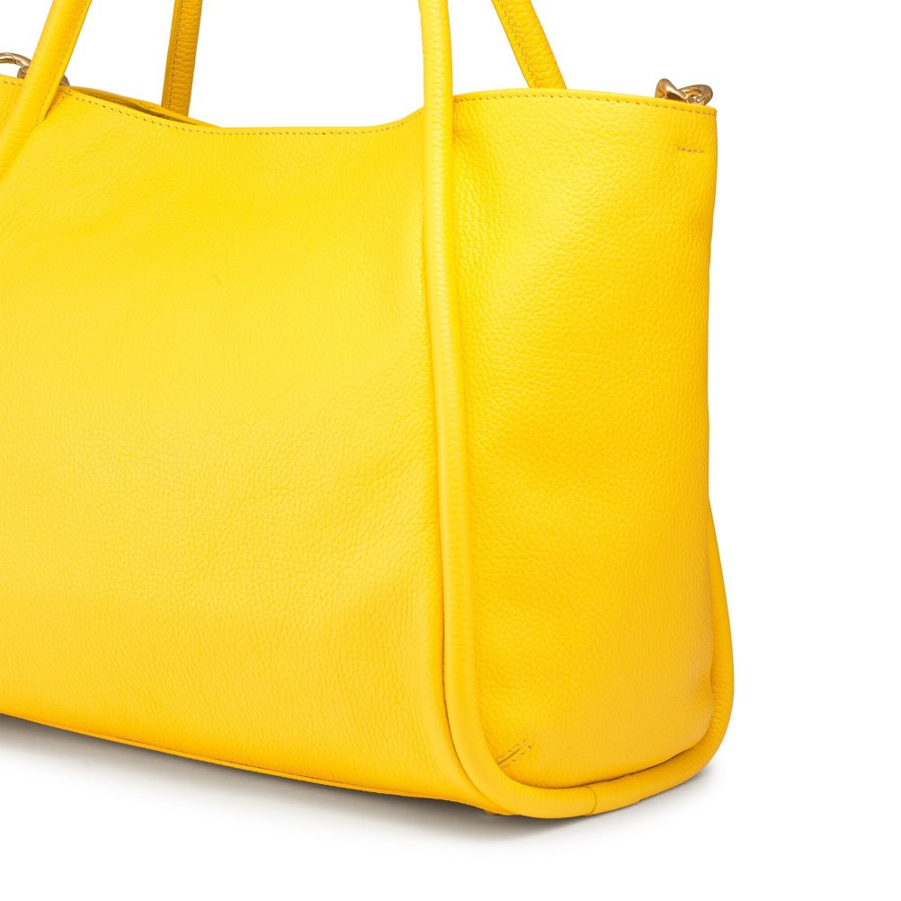 Yellow Russell And Bromley Icon Chain East/West Grab Women's Tote Bags | CA-9610W